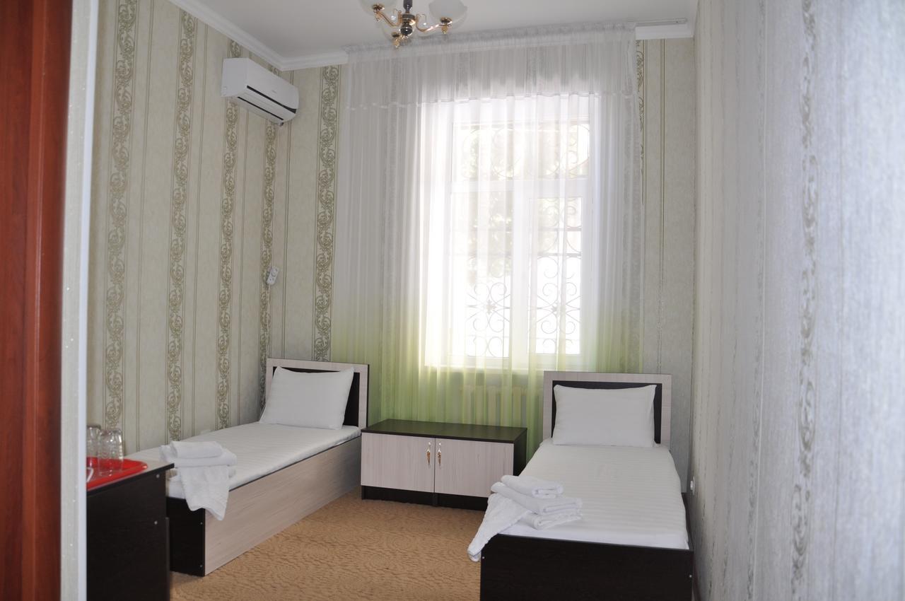 Hotel "Aishadeluxe" Taras Exterior foto