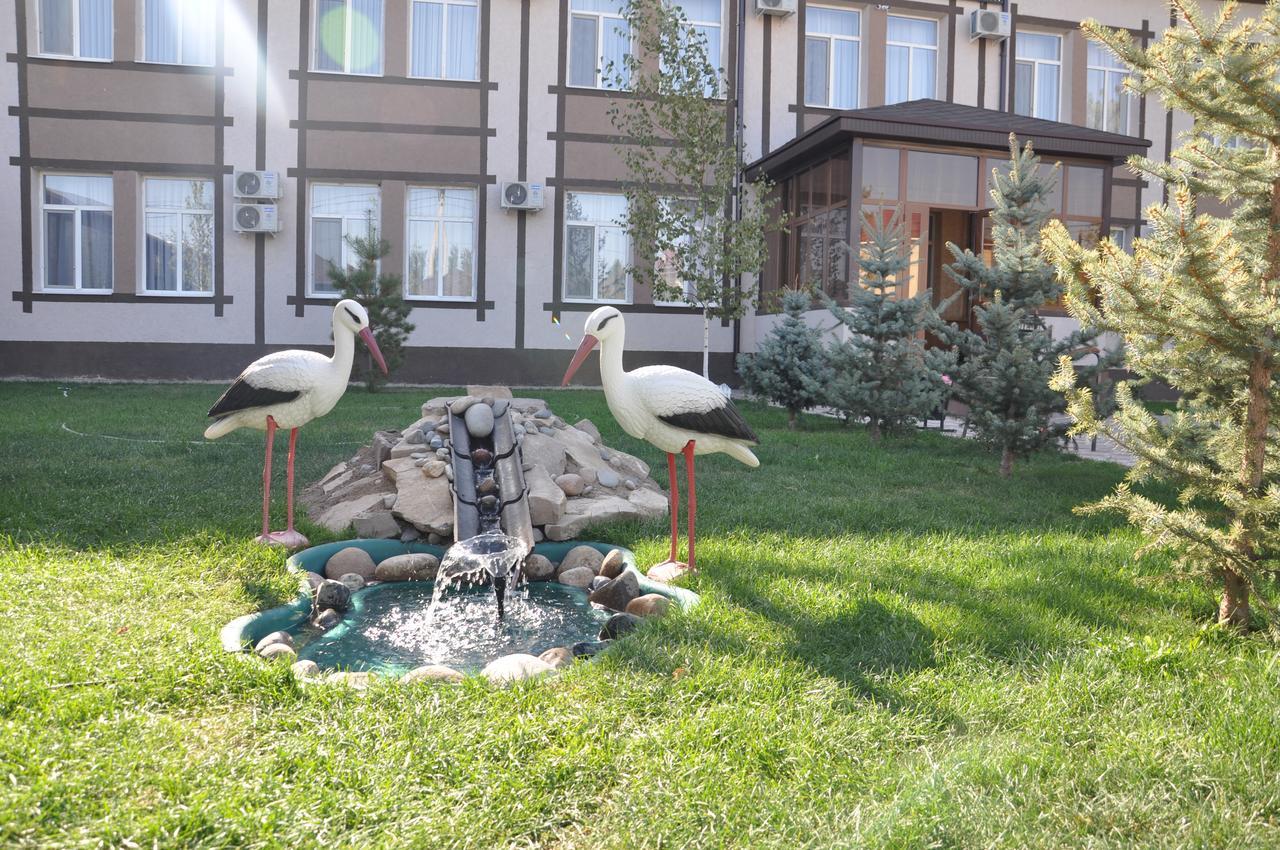 Hotel "Aishadeluxe" Taras Exterior foto